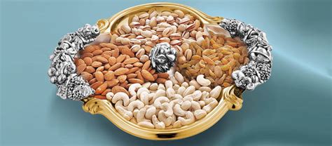 Dry fruit trays- An ideal gift for all occasions – Momentz