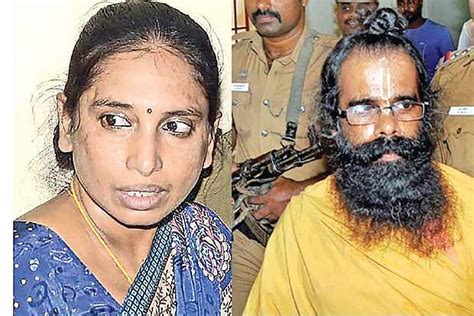 Madras HC permits Nalini, Murugan to make video calls to kin