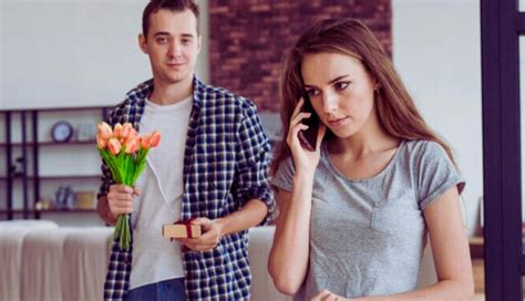 9 Signs It's Time to Stop Waiting for a Proposal - lifeberrys.com