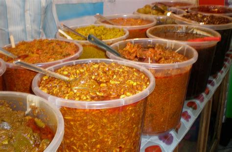 Niya's World: Different types of Pickles at Spencer Plaza, Chennai