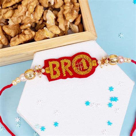 Send Bro Rakhi with Walnuts and Cashews Online | Rakhibazaar.com