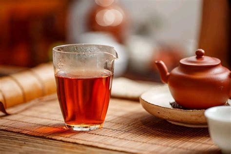 长期喝茶与只喝白开水，哪一种更有利于身体健康？早知为好|白开水|身体|喝茶_新浪新闻