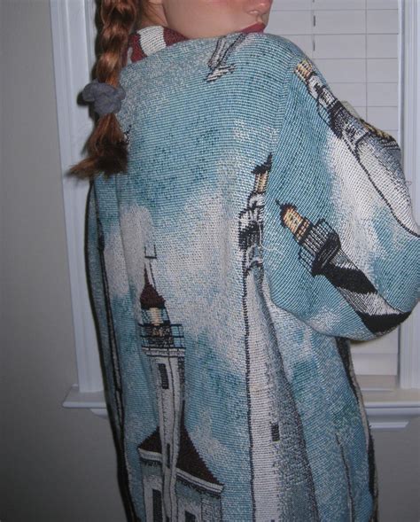 isabella ferregur solis | I’m stronger than u | Instagram