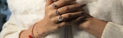 How Touch925 Stands Out Against Giva for Silver Jewelry