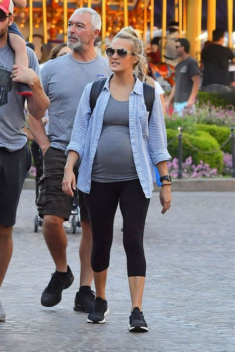 Pregnant CARRIE UNDERWOOD at Disneyland in Anaheim 09/16/2018 – HawtCelebs