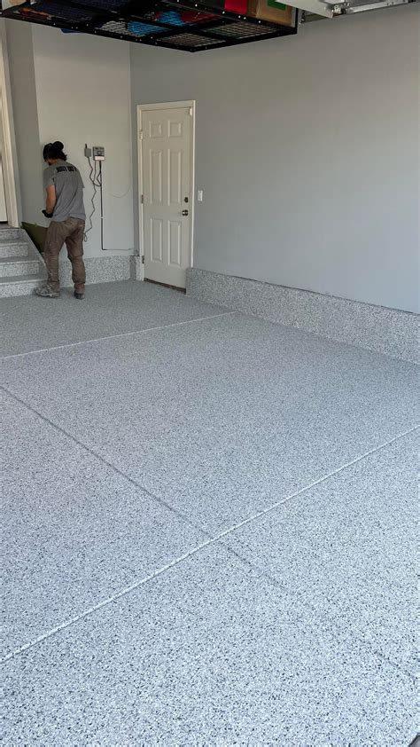 Polyaspartic Garage Floor Coating/finished garage walls. : r/garageporn