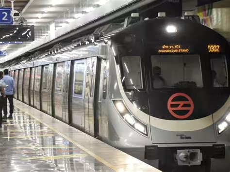 दिल्ली वालों के लिए बड़ी खुशखबरी, अब Mappls App बताएगा Metro का रूट ...