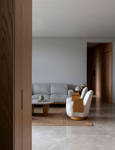 Mumbai: This apartment in Dadar East is fifty shades of wood ...