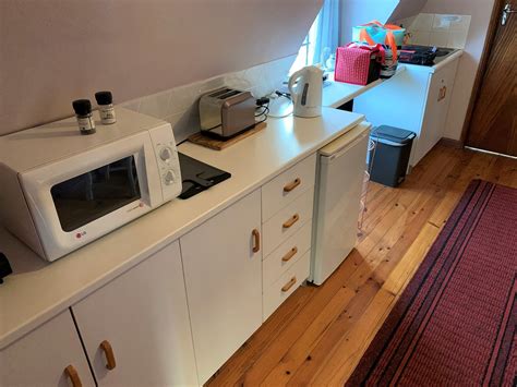 FOOTPRINTS OF KNYSNA - Cottage Reviews, Photos, Rate Comparison ...