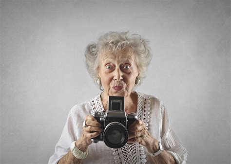 Why do people with dementia show childlike behavior – HelpDementia.com