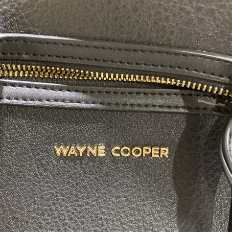 Wayne Cooper Womens Handbag Black (s)