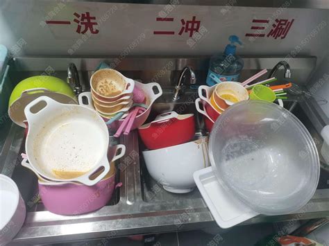 香港普通洗碗工月薪都上2万，内地人为何不去香港打工呢？_腾讯视频