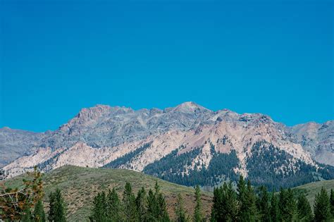 A Timeless Summer Wedding in Sun Valley Idaho • katherinemarchand.com