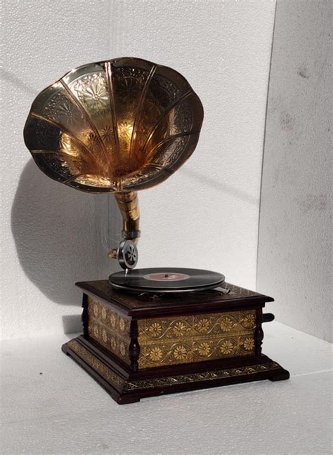 Classic Vintage Gramophone With Ornate Horn Retro Phonograph Record ...