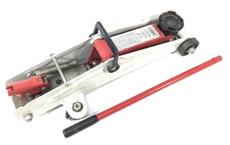 Lot - Larin 4000 Lb. Hydraulic Floor Jack