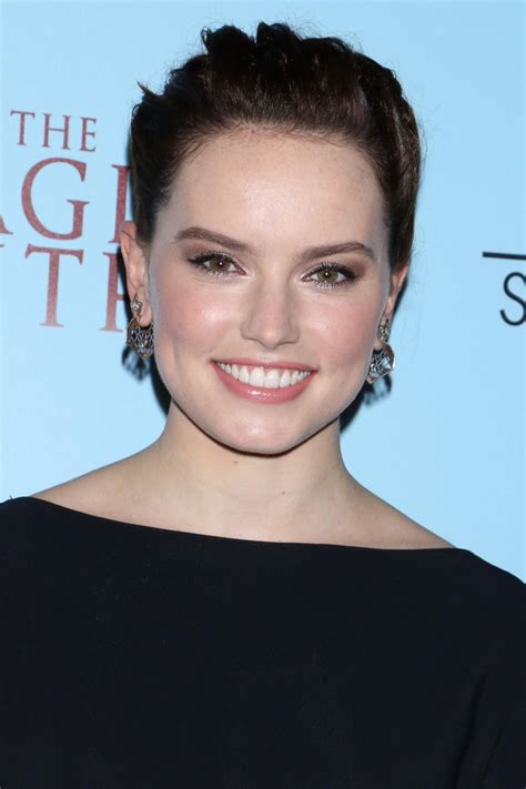 Sexy Beautiful Babes: Daisy Ridley – ‘The Eagle Huntress’ Screening in ...