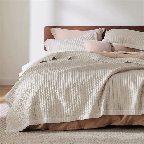 Soft Quilts And Bedspreads at Arnulfo English blog