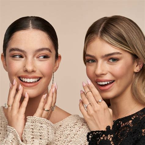 Our Team’s Favorite Jewelry Trends For 2024 – Less Diamond