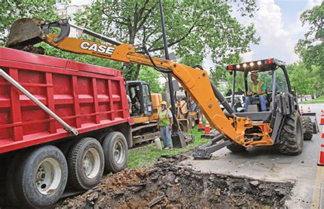 Backhoe Repairbackhoe Restore 的图像结果