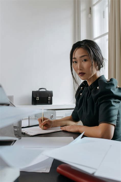 Pics of Business Women 的图像结果