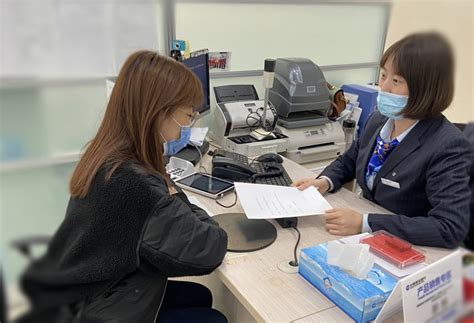 贵州公安：首次申领居民身份证“跨省通办”，11省外地户籍居民可就近办理|贵州|居民身份证|跨省_新浪新闻