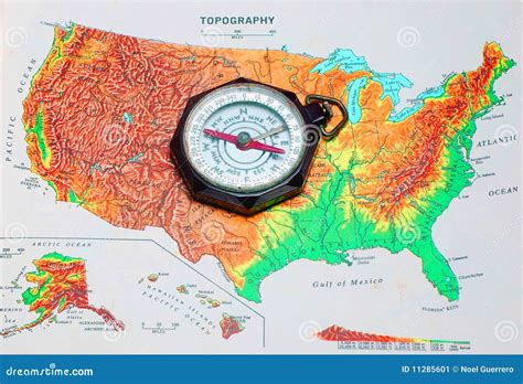 Navigating America: The Charm of a Map with a Compass Rose