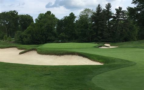 Review: Quaker Ridge Golf Club - Worldgolfer's Golf Course Reviews