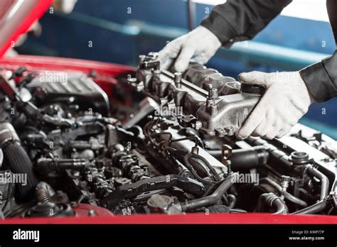 Diesel Engine Mechanic 的图像结果