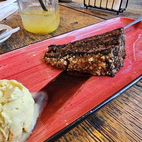 Sabatini Pizza & Restaurant • plimbari.ro