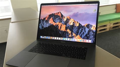 Apple MacBook Pro 15.4 Zoll (2017) im Test - CHIP