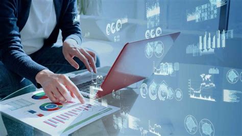 Computer Software at Work in a Business Setting 的图像结果