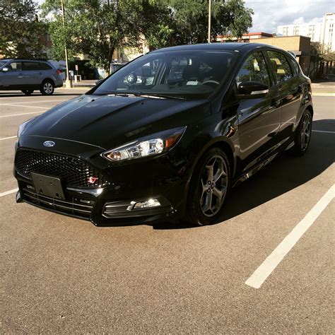 Just got a '16 Focus ST. I am in love. : r/FocusST