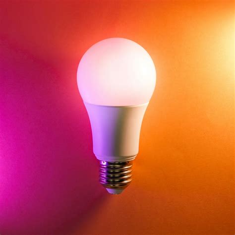 7 Best Energy Efficient Light Bulbs for Home That Pros Swear By ...