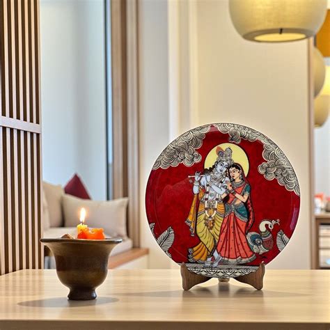 Radha Krishna Kalamkari Wall plate with Wooden Stand - 10 inches ...