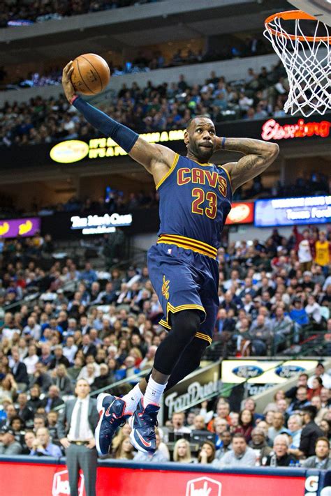 Can Lebron James Dunk at Claudia Bush blog