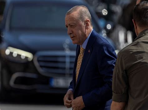 Opposition secures major victories in Turkey's local elections, dealing ...