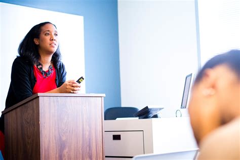 Political Science Background 的图像结果