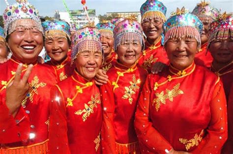 Xibe People: Manchu Script Preservers of Northwest China