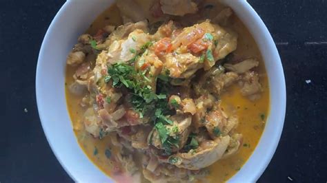 How to make Chicken Handi my favourite creamy Indian curry recipe ...