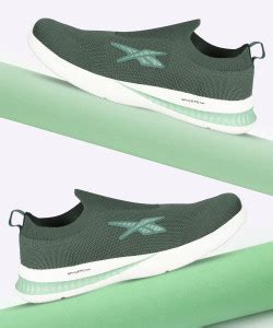 REEBOK WANDERSTRIDE SLIP, 10 Walking Shoes For Men - Buy REEBOK ...