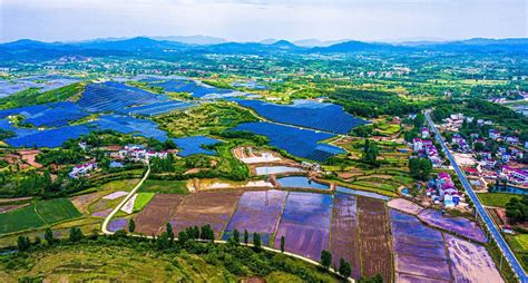 喜讯：红安县经典旅游景区公路获评2022年度黄冈市 “最美乡村振兴路”_红安网