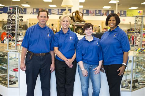 GOODWILL DUBUQUE - 2121 Holliday Dr, Dubuque IA - Hours, Directions ...