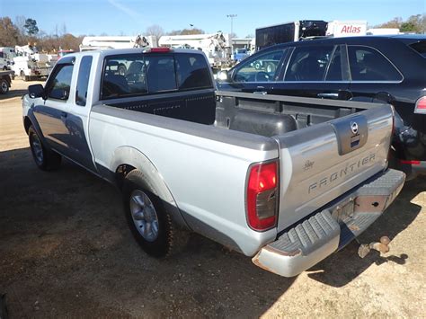 2002 NISSAN FRONTIER PICKUP TRUCK, VIN/SN:1N6DD26S92C384868 - EXT CAB, GAS ENGINE, 5 SPEED TRANS, OD