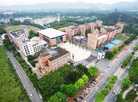 东莞市技师学院：“大专文凭+三大技能证书”让毕业生很抢手