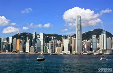 为什么那么多人去香港买保险？ - 知乎