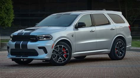 2024 Dodge Durango SRT Hellcat Keeps 710-HP Hemi Alive For New Model Year [UPDATE]
