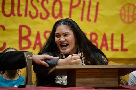 Alissa Pili, a star in Anchorage basketball, volleyball and track ...