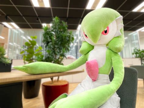 A life-sized 5ft Pokémon Gardevoir plush is going on sale next week | VGC