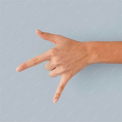 Call Sign Using Hand 的图像结果