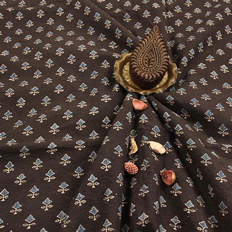 The Indian Ethnic Co's Ajrakh Hand Block Printed Cotton Fabric – THE ...